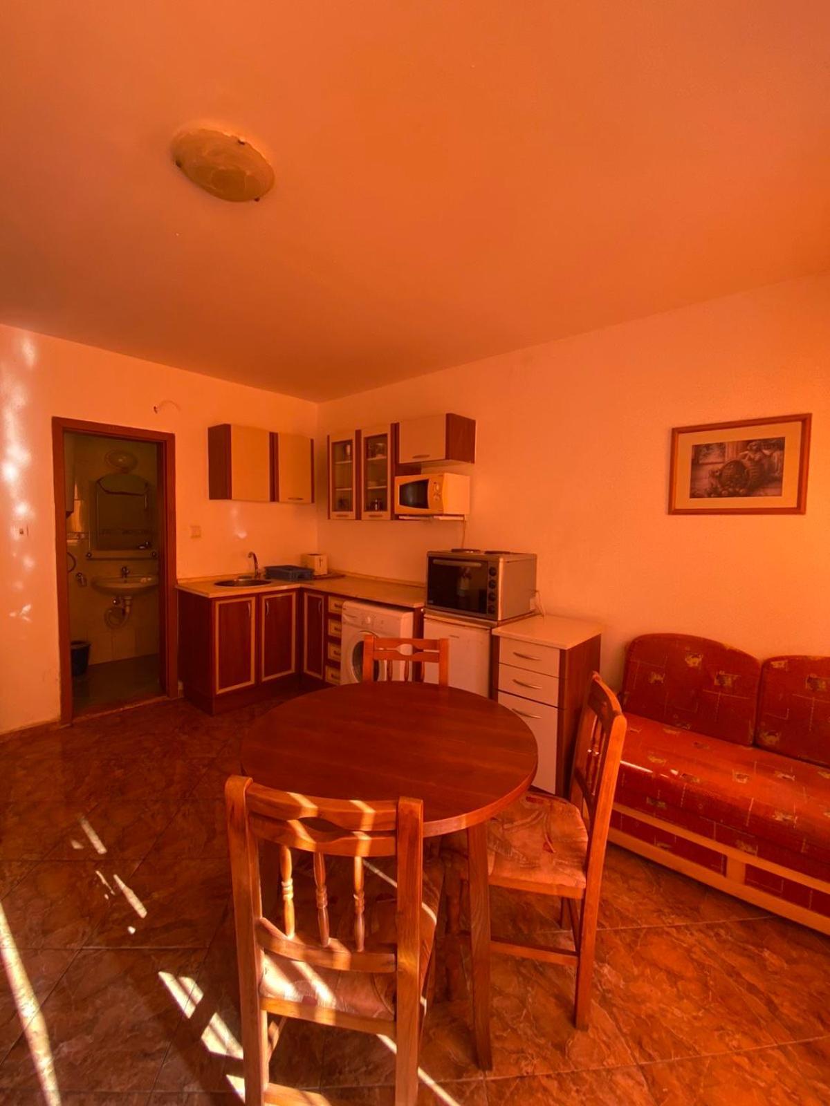Studios & Apartments Perla Sunny Beach Eksteriør billede