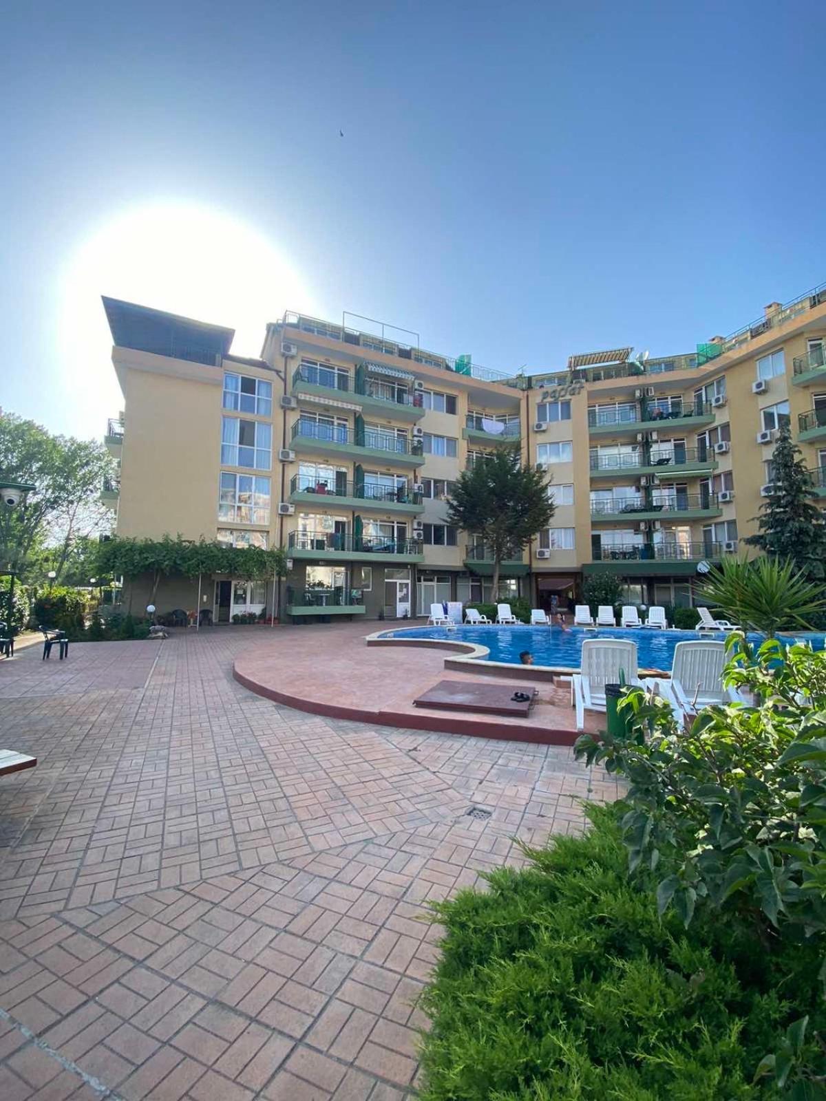 Studios & Apartments Perla Sunny Beach Eksteriør billede